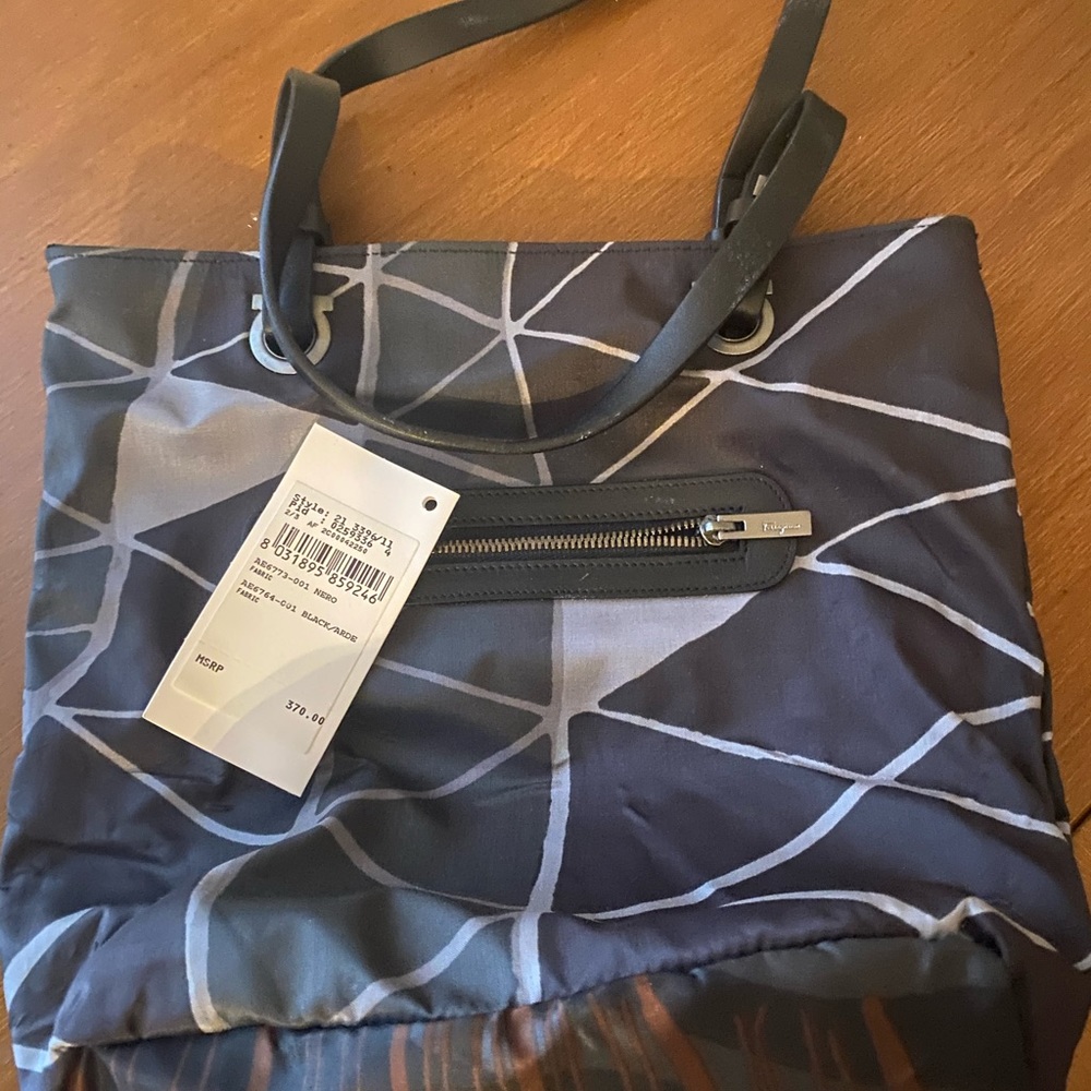 Perfect condition Ferragamo bag